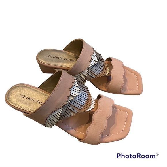 Donald J Pliner Darcie Slide Sandal Rose Bone - Picture 4 of 11